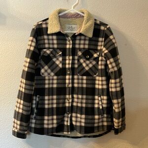 Soho threads insulated plaid button down size small